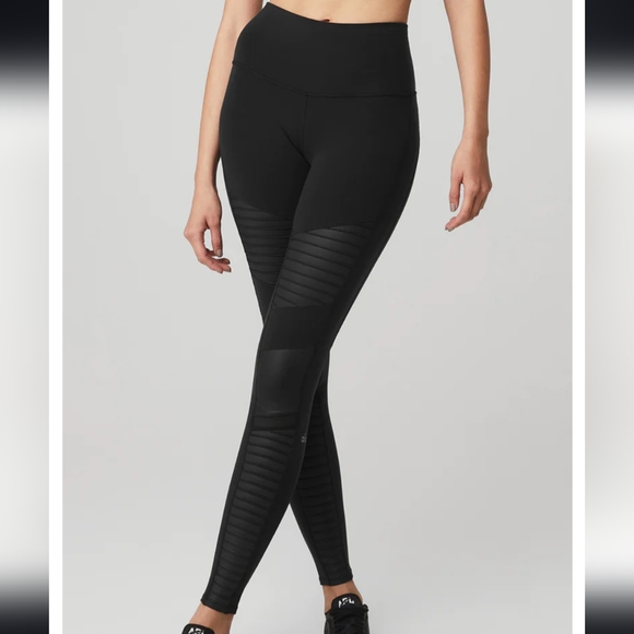 Alo Yoga High Waist Moto Leggings size small missing tag - Picture 1 of 6